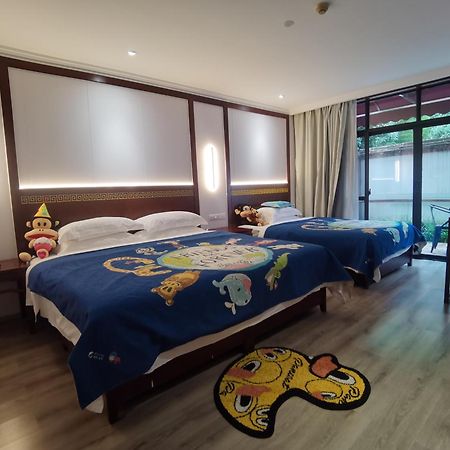 Guilin Yi Characteristic Hotel Coltd Exteriör bild