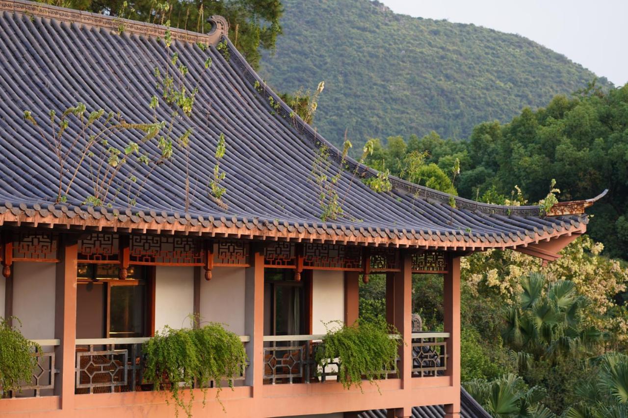 Guilin Yi Characteristic Hotel Coltd Exteriör bild