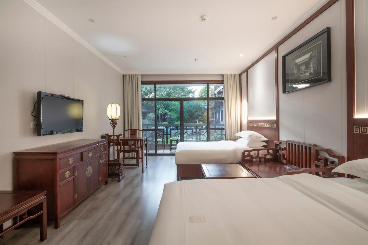 Guilin Yi Characteristic Hotel Coltd Exteriör bild