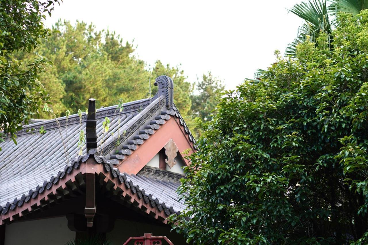 Guilin Yi Characteristic Hotel Coltd Exteriör bild