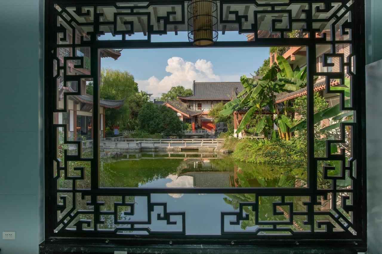 Guilin Yi Characteristic Hotel Coltd Exteriör bild