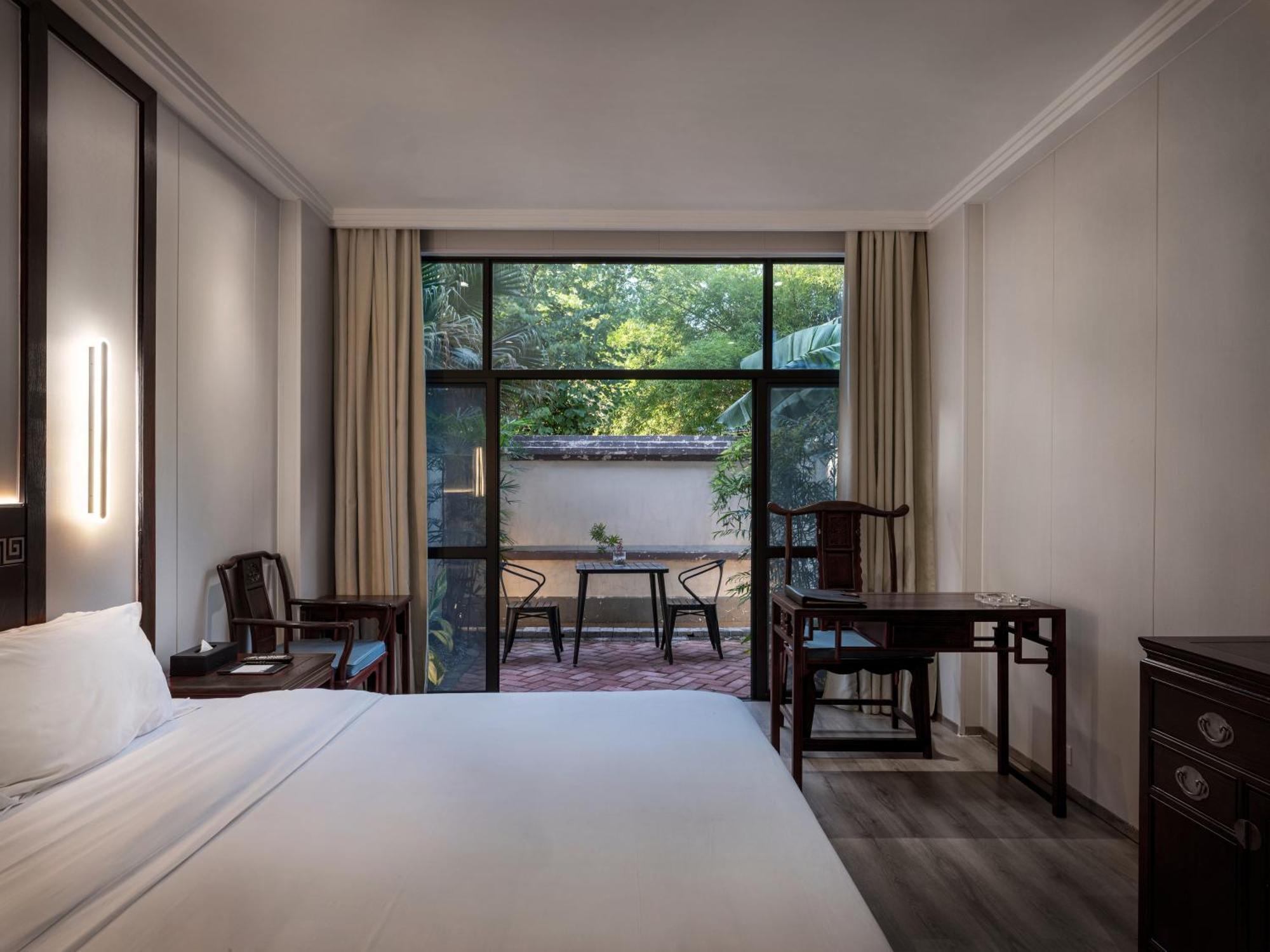 Guilin Yi Characteristic Hotel Coltd Exteriör bild